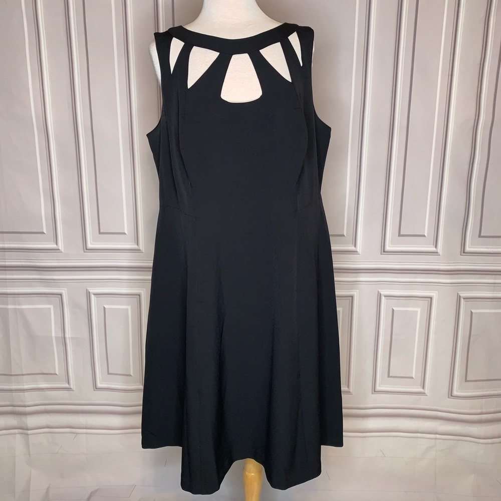 Eliza J cocktail dress. Black. 18w.